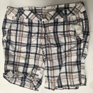 Women’s shorts-size 7/8
